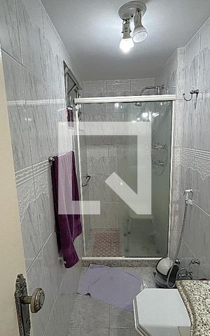 Apartamento à venda com 70m², 2 quartos e 1 vagaBanheiro da Suíte