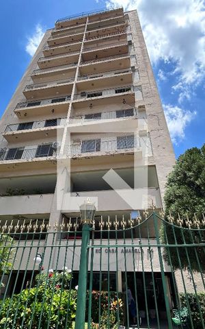 Apartamento à venda com 70m², 2 quartos e 1 vagaFachada