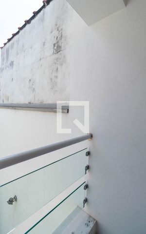 Casa para alugar com 180m², 3 quartos e 8 vagas Casa para alugar com 180m², 3 quartos e 8 vagasVaranda