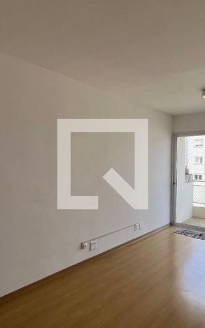 Apartamento à venda com 70m², 3 quartos e 1 vaga Apartamento à venda com 70m², 3 quartos e 1 vagaSala