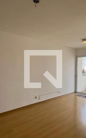 Apartamento à venda com 70m², 3 quartos e 1 vaga Apartamento à venda com 70m², 3 quartos e 1 vagaSala