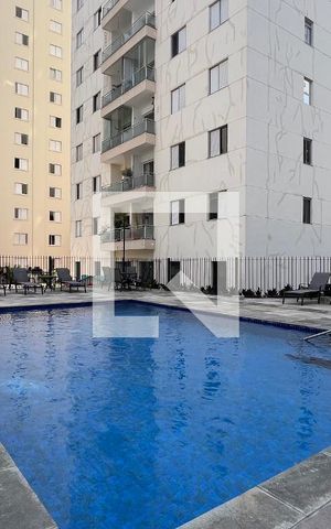 Apartamento à venda com 70m², 3 quartos e 1 vaga Apartamento à venda com 70m², 3 quartos e 1 vagaPiscina