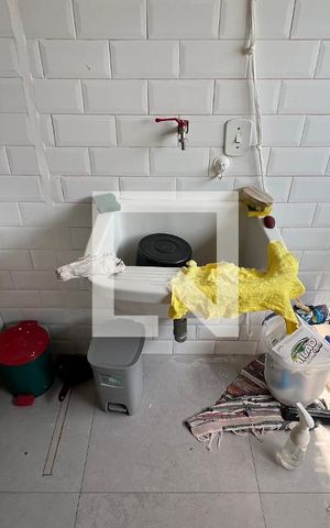 Apartamento à venda com 70m², 3 quartos e 1 vaga Apartamento à venda com 70m², 3 quartos e 1 vagaÁrea de Serviço