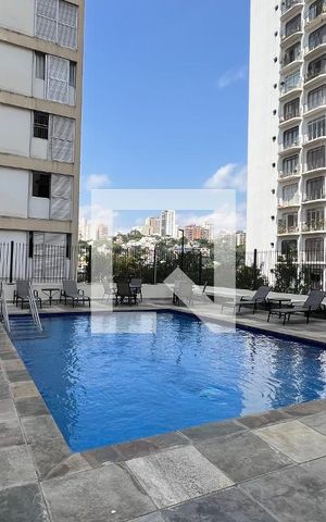 Apartamento à venda com 70m², 3 quartos e 1 vaga Apartamento à venda com 70m², 3 quartos e 1 vagaPiscina