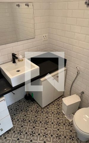 Apartamento à venda com 70m², 3 quartos e 1 vaga Apartamento à venda com 70m², 3 quartos e 1 vagaBanheiro