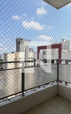 Apartamento à venda com 70m², 3 quartos e 1 vaga Apartamento à venda com 70m², 3 quartos e 1 vagaSacada Sala