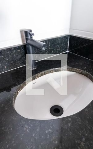 Apartamento à venda com 24m², 1 quarto e sem vagaBanheiro da Suíte