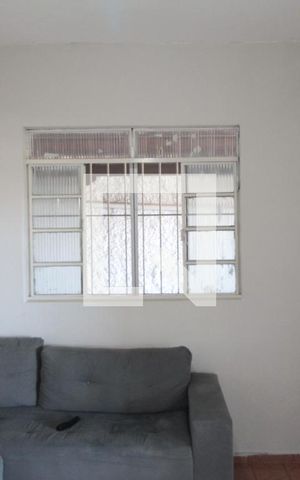 Casa à venda com 365m², 3 quartos e 2 vagasSala