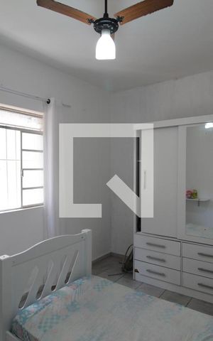 Casa à venda com 365m², 3 quartos e 2 vagasQuarto 1
