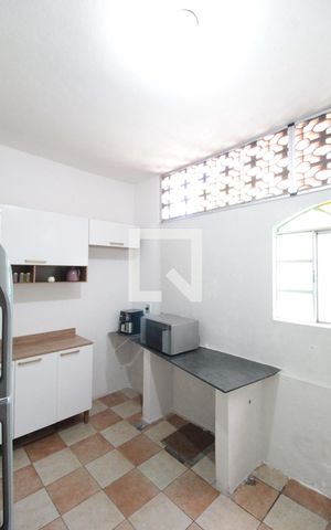 Casa à venda com 365m², 3 quartos e 2 vagasCozinha