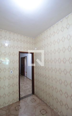 Casa à venda com 365m², 3 quartos e 2 vagasCozinha