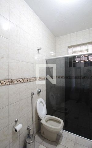 Casa à venda com 365m², 3 quartos e 2 vagasBanheiro Social