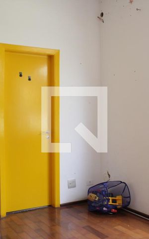 Casa para alugar com 438m², 3 quartos e 5 vagasSuite 1