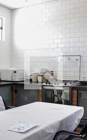 Casa para alugar com 438m², 3 quartos e 5 vagasCozinha
