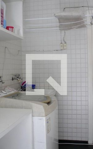 Casa para alugar com 438m², 3 quartos e 5 vagasÁrea de Serviço