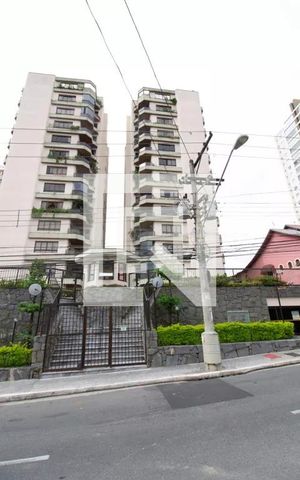 Apartamento para alugar com 287m², 3 quartos e 2 vagas Apartamento para alugar com 287m², 3 quartos e 2 vagasFachada e portaria