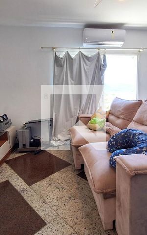 Apartamento à venda com 180m², 2 quartos e 1 vaga Apartamento à venda com 180m², 2 quartos e 1 vagaSala