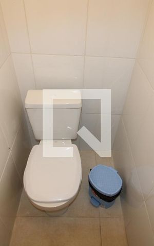 Casa à venda com 130m², 2 quartos e 2 vagasLavabo