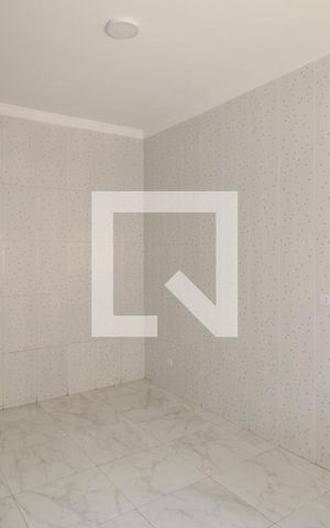Casa à venda com 130m², 2 quartos e 2 vagasSala / Cozinha
