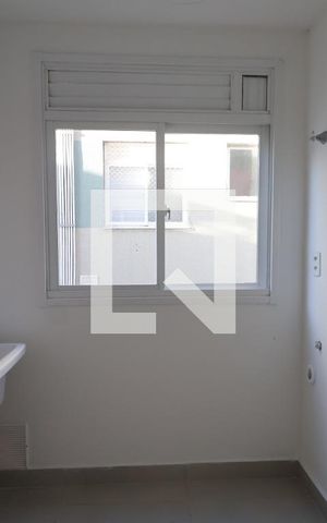 Apartamento à venda com 46m², 2 quartos e 1 vagaCozinha e Área de Serviço