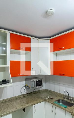Apartamento à venda com 106m², 3 quartos e 2 vagas Apartamento à venda com 106m², 3 quartos e 2 vagasCozinha