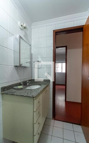Apartamento à venda com 106m², 3 quartos e 2 vagas Apartamento à venda com 106m², 3 quartos e 2 vagasBanheiro Social