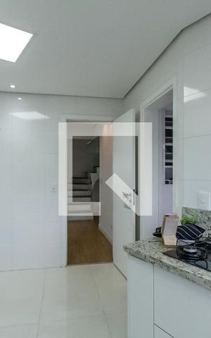 Apartamento à venda com 300m², 4 quartos e 4 vagasCozinha
