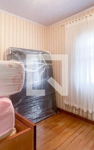Casa à venda com 300m², 3 quartos e 4 vagas Casa à venda com 300m², 3 quartos e 4 vagasQuarto 2