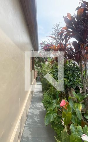 Casa à venda com 300m², 3 quartos e 4 vagas Casa à venda com 300m², 3 quartos e 4 vagasQuintal