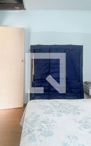 Casa à venda com 300m², 3 quartos e 4 vagas Casa à venda com 300m², 3 quartos e 4 vagasQuarto 1