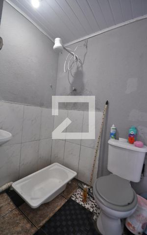 Casa à venda com 150m², 5 quartos e 2 vagasBanheiro 3