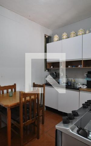 Casa à venda com 150m², 5 quartos e 2 vagasCozinha