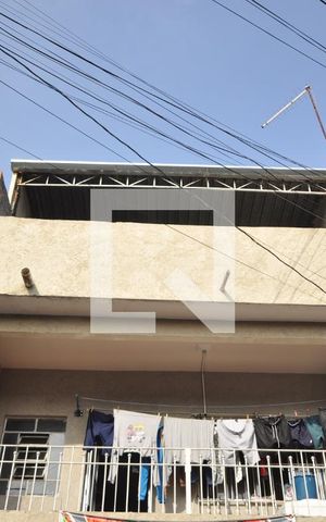 Casa à venda com 150m², 5 quartos e 2 vagasFachada