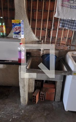 Casa à venda com 150m², 5 quartos e 2 vagasÁrea de Serviço 2
