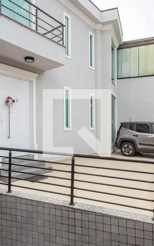 Casa para alugar com 400m², 3 quartos e 8 vagasGaragem