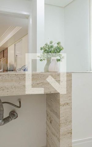 Casa para alugar com 400m², 3 quartos e 8 vagasLavabo