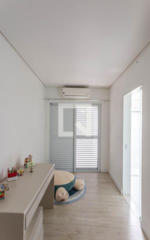 Casa para alugar com 400m², 3 quartos e 8 vagasSuite 3