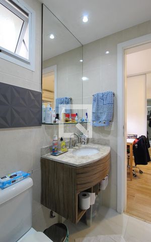 Apartamento à venda com 175m², 3 quartos e 3 vagasBanheiro da Suíte 1