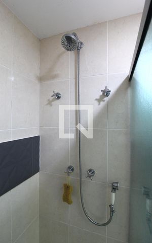 Apartamento à venda com 175m², 3 quartos e 3 vagasBanheiro da Suíte 1