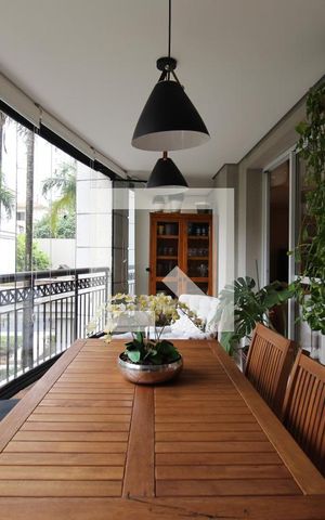 Apartamento à venda com 175m², 3 quartos e 3 vagasVaranda Gourmet
