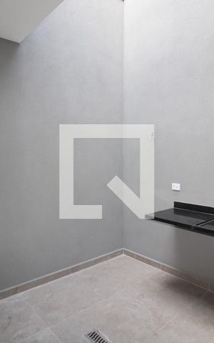 Casa à venda com 105m², 3 quartos e 2 vagasÁrea de Serviço