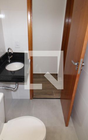 Casa à venda com 105m², 3 quartos e 2 vagasQuarto 1 - Banheiro