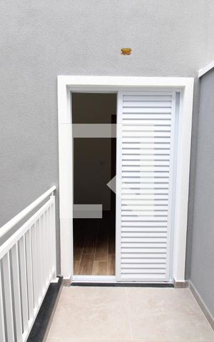 Casa à venda com 105m², 3 quartos e 2 vagasQuarto 1 - Varanda