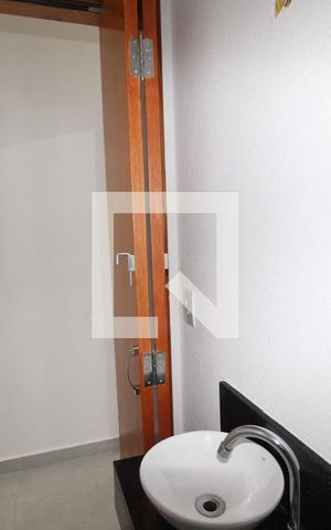 Casa à venda com 105m², 3 quartos e 2 vagasLavabo