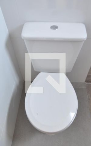 Casa à venda com 119m², 3 quartos e 2 vagasBanheiro do Quarto Suíte