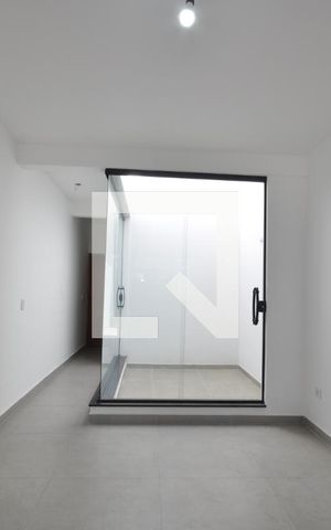 Casa à venda com 119m², 3 quartos e 2 vagasSala