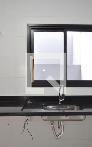 Casa à venda com 119m², 3 quartos e 2 vagasCozinha