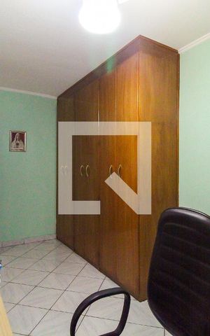 Casa à venda com 180m², 3 quartos e 5 vagas Casa à venda com 180m², 3 quartos e 5 vagasSuíte 1