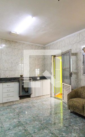 Casa à venda com 180m², 3 quartos e 5 vagas Casa à venda com 180m², 3 quartos e 5 vagasCozinha