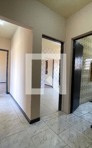 Casa à venda com 156m², 3 quartos e 2 vagasCorredor dos quartos